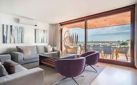 Luxury Sea View Apartment In Puerto De Alcudia